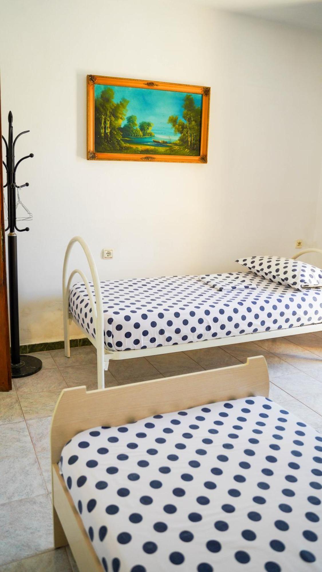 Vila Aliaj Luxury Apartment With 2 Rooms With Private Wonderful Terrace Durrës Exteriör bild