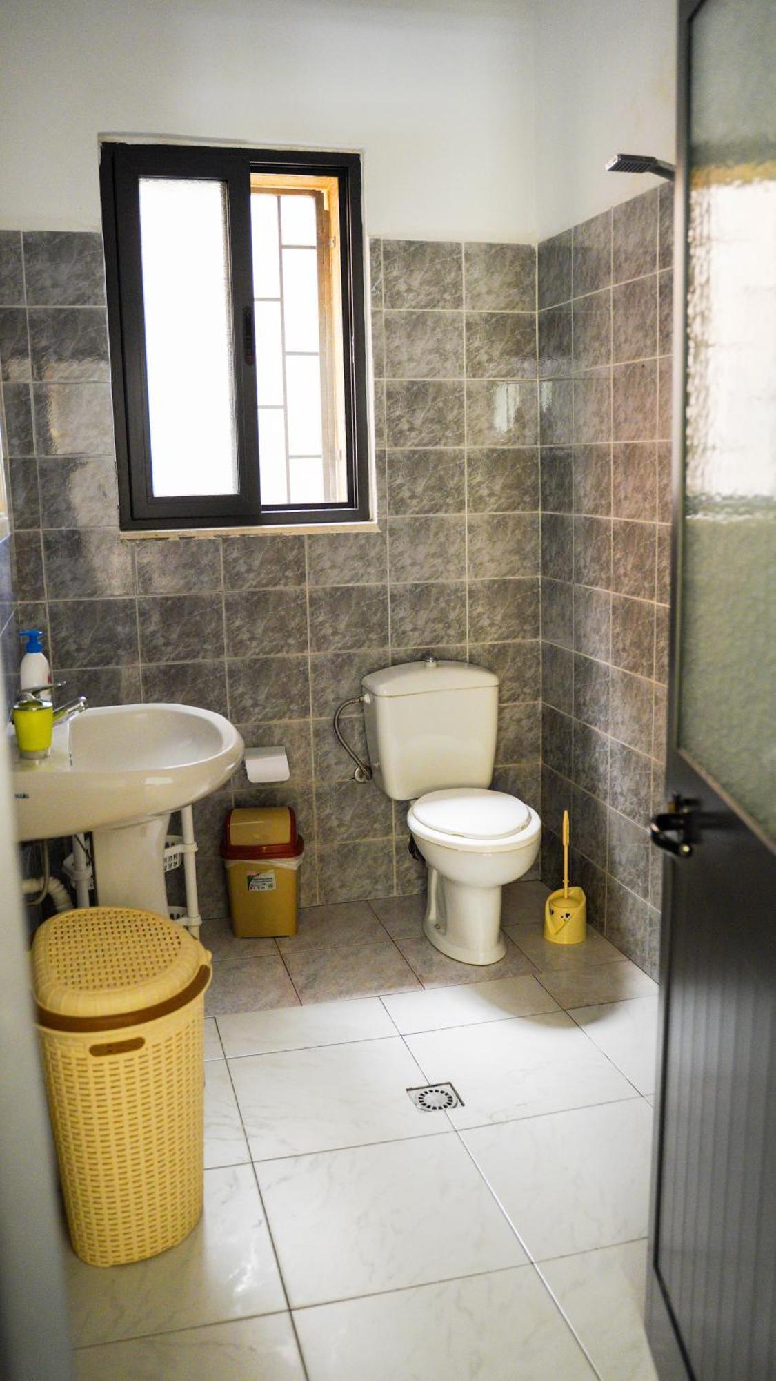 Vila Aliaj Luxury Apartment With 2 Rooms With Private Wonderful Terrace Durrës Exteriör bild